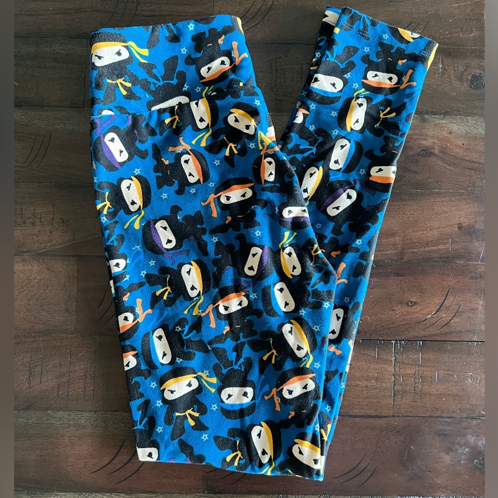 Ninja Lularoe Leggings